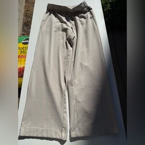 **SET** 90 Degree By Reflex Sweater and Pants velour set